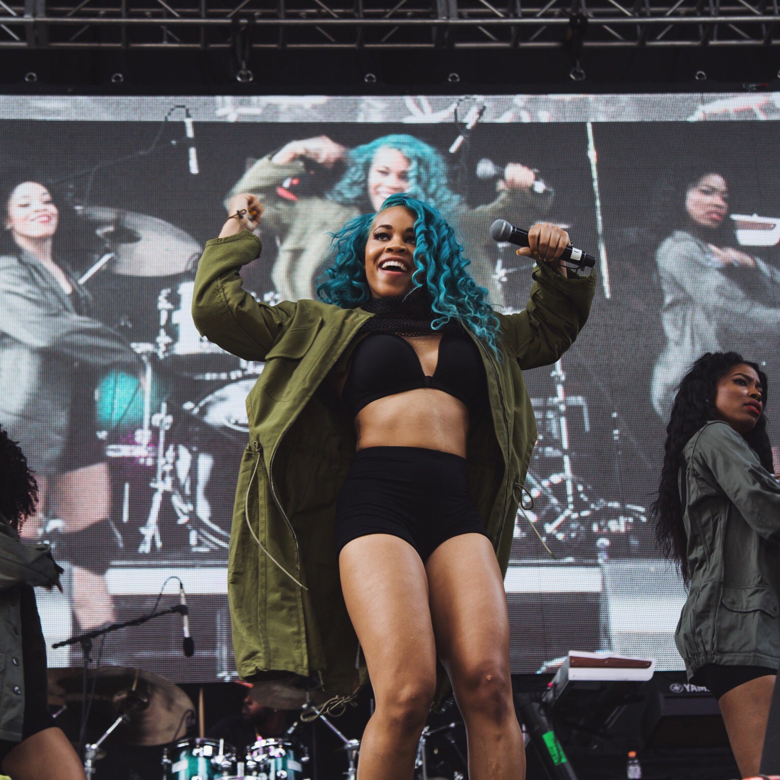 These 2016 ROOTS Picnic Performance Photos Are Epic
